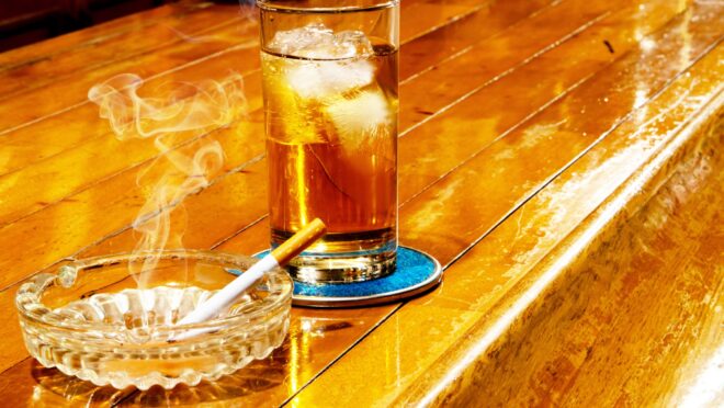 食道がんの原因とは？喫煙・飲酒との関係性を徹底解説