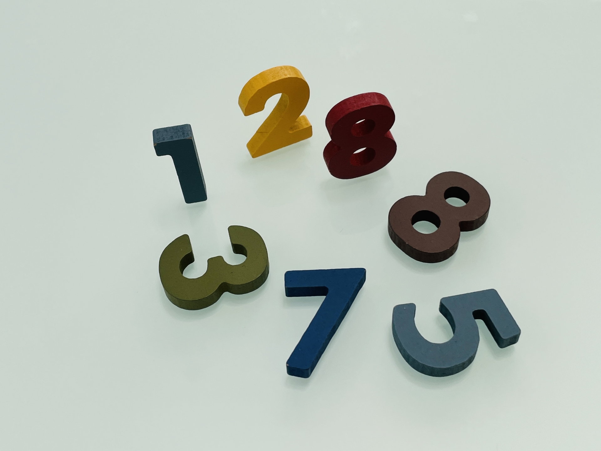 数字の形の積み木