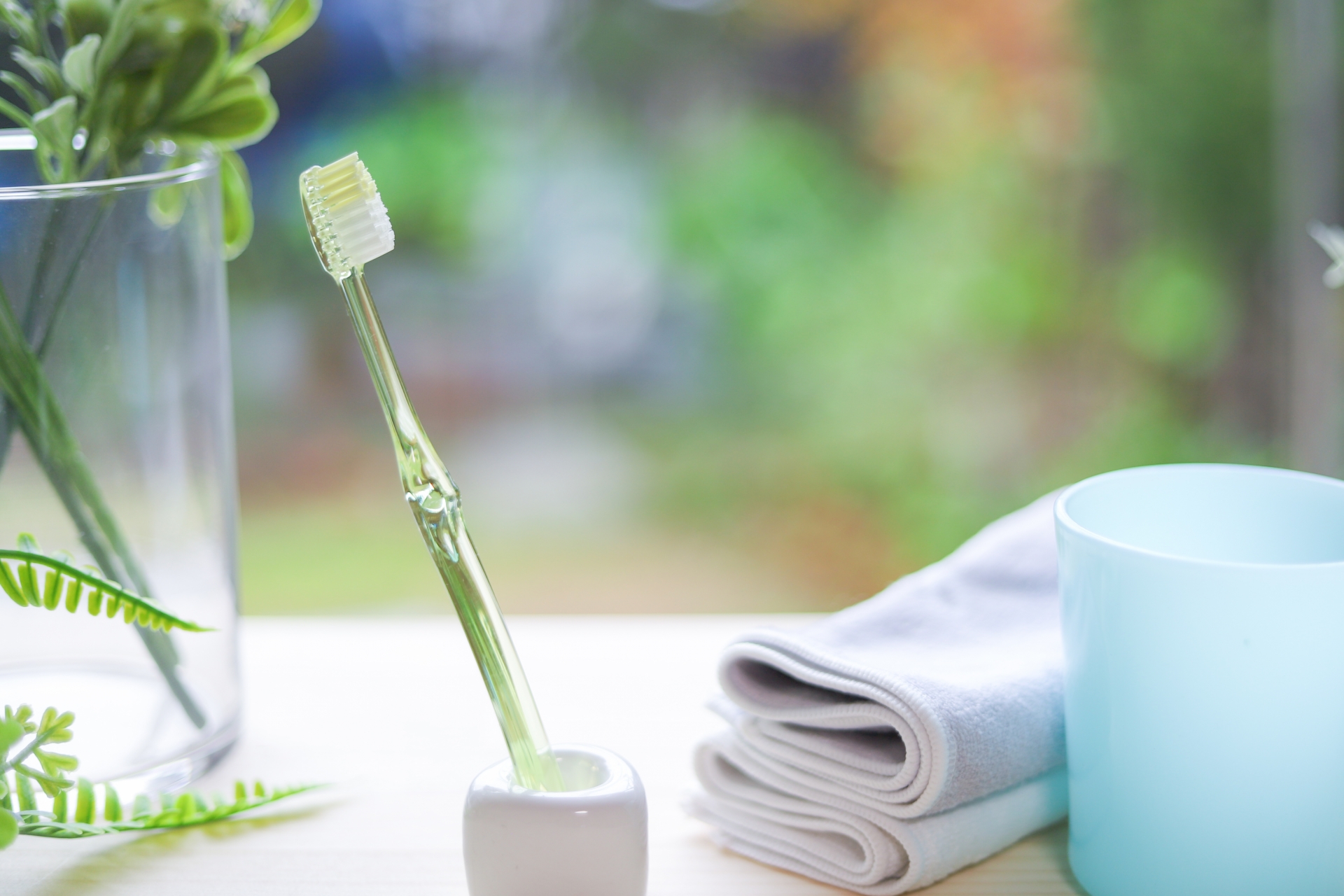 歯ブラシとコップ