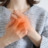 がん放射線治療中の皮膚トラブルを防ぐ！セルフケアと日常の備えを解説